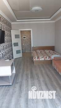 1-к квартира, посуточно, 56м2, 7/13 этаж