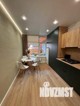 1-к квартира, посуточно, 39м2, 1/3 этаж