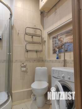 Студия квартира, посуточно, 40м2, 4/5 этаж