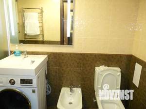 Студия квартира, посуточно, 38м2, 10/12 этаж