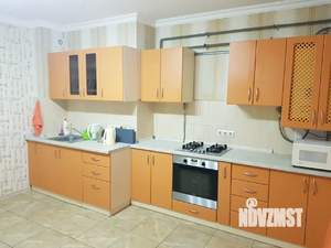 3-к квартира, посуточно, 120м2, 2/10 этаж