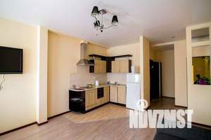 1-к квартира, посуточно, 50м2, 1/1 этаж