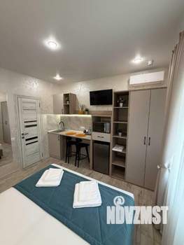 1-к квартира, посуточно, 13м2, 1/1 этаж