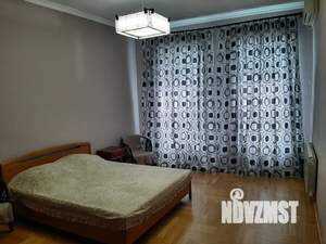 3-к квартира, посуточно, 100м2, 3/3 этаж