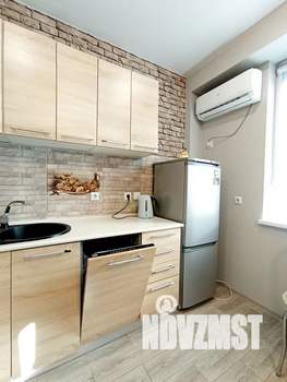 Студия квартира, посуточно, 29м2, 7/8 этаж