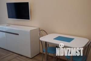 1-к квартира, посуточно, 33м2, 7/10 этаж