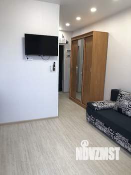 Студия квартира, посуточно, 20м2, 1/3 этаж