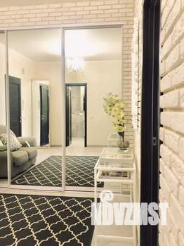 1-к квартира, посуточно, 53м2, 1/5 этаж