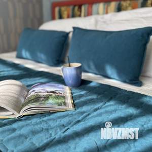 Студия квартира, посуточно, 30м2, 7/10 этаж