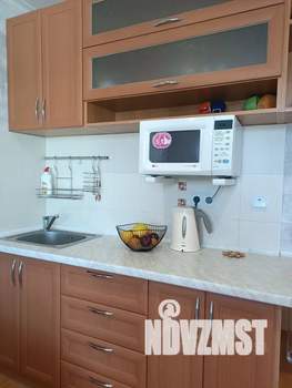 Студия квартира, посуточно, 17м2, 3/3 этаж