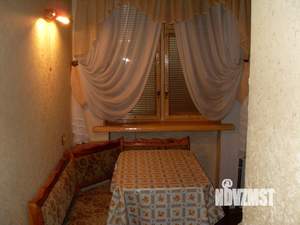 2-к квартира, посуточно, 50м2, 2/5 этаж