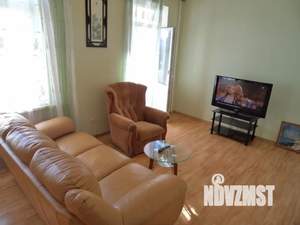 2-к квартира, посуточно, 56м2, 4/4 этаж