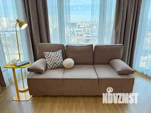 1-к квартира, посуточно, 43м2, 1/9 этаж