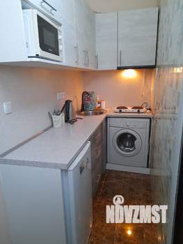 Студия квартира, посуточно, 22м2, 1/3 этаж