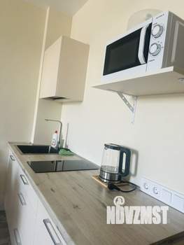 Студия квартира, посуточно, 35м2, 2/10 этаж