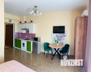Студия квартира, посуточно, 25м2, 1/3 этаж