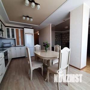 2-к квартира, посуточно, 60м2, 11/12 этаж