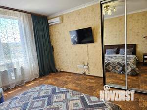 1-к квартира, посуточно, 42м2, 2/9 этаж