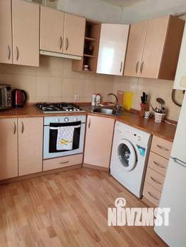 1-к квартира, посуточно, 42м2, 3/5 этаж