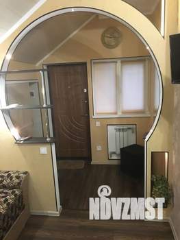 Студия квартира, посуточно, 35м2, 2/2 этаж