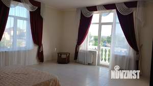 3-к квартира, на длительный срок, 125м2, 4/5 этаж