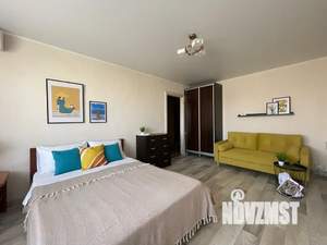 1-к квартира, посуточно, 35м2, 4/5 этаж