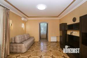 2-к квартира, на длительный срок, 66м2, 1/3 этаж