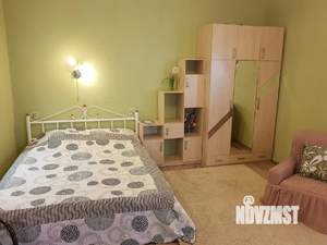 1-к квартира, посуточно, 40м2, 1/2 этаж