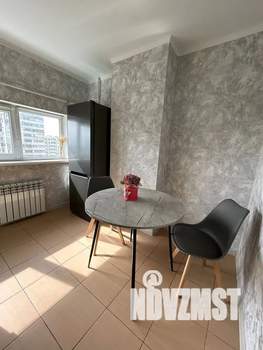 1-к квартира, посуточно, 44м2, 8/9 этаж