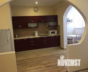 1-к квартира, посуточно, 42м2, 9/16 этаж