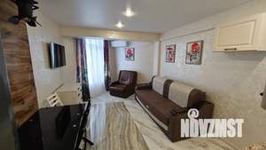 Студия квартира, посуточно, 25м2, 1/4 этаж