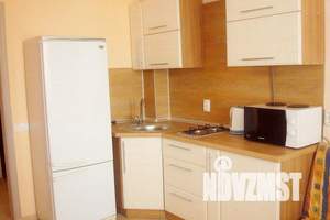 1-к квартира, посуточно, 47м2, 4/11 этаж