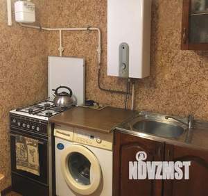 2-к квартира, посуточно, 50м2, 1/5 этаж