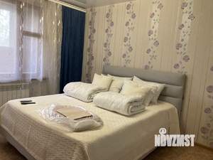 3-к квартира, посуточно, 72м2, 1/10 этаж