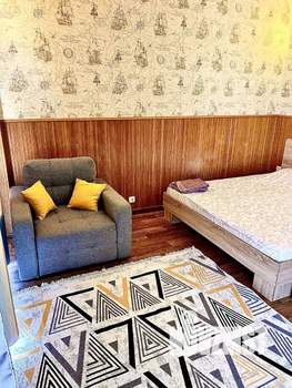 Студия квартира, посуточно, 32м2, 4/5 этаж