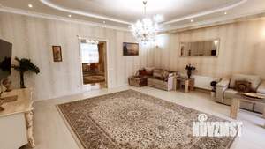 3-к квартира, на длительный срок, 130м2, 7/10 этаж