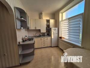 1-к квартира, посуточно, 38м2, 2/4 этаж