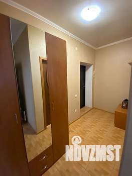 1-к квартира, посуточно, 42м2, 4/5 этаж