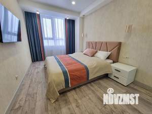 1-к квартира, посуточно, 40м2, 8/10 этаж