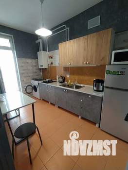 1-к квартира, посуточно, 35м2, 4/5 этаж