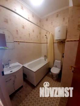 Студия квартира, посуточно, 25м2, 1/3 этаж