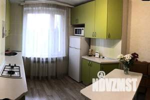 1-к квартира, посуточно, 45м2, 3/9 этаж
