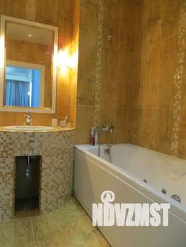 1-к квартира, посуточно, 42м2, 1/9 этаж