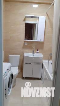 1-к квартира, посуточно, 42м2, 8/10 этаж