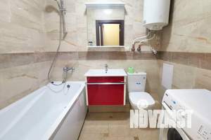 1-к квартира, посуточно, 38м2, 10/12 этаж