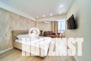 1-к квартира, посуточно, 25м2, 4/4 этаж