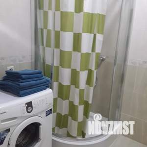 Студия квартира, посуточно, 38м2, 5/6 этаж