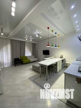 2-к квартира, посуточно, 80м2, 1/10 этаж