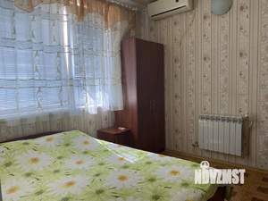 Студия квартира, на длительный срок, 200м2, 2/2 этаж