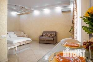 1-к квартира, посуточно, 45м2, 1/1 этаж